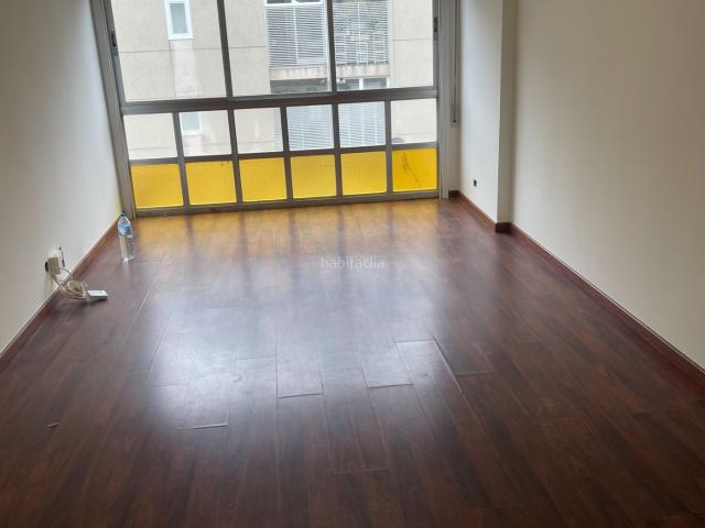 Piso en venta en Oleiros, Liáns. Piso venta en Santa Cruz de 3 habitaciones. Pisos.