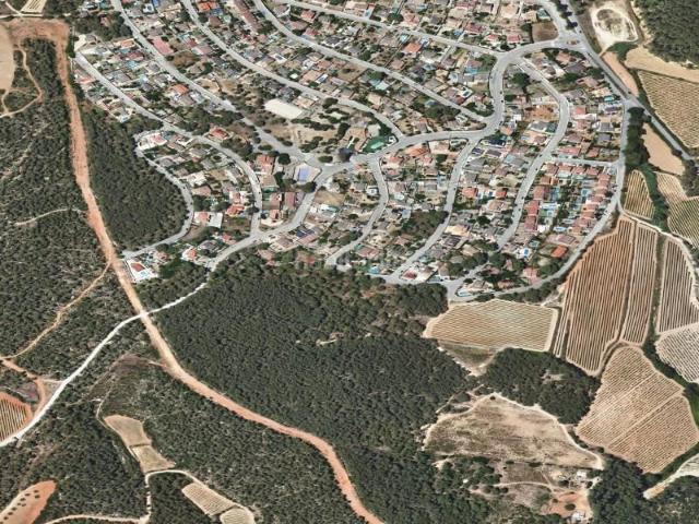 Piso en venta en Olèrdola. Chalet adosado en venta en calle Sant Cugat del Valles. Pisos.