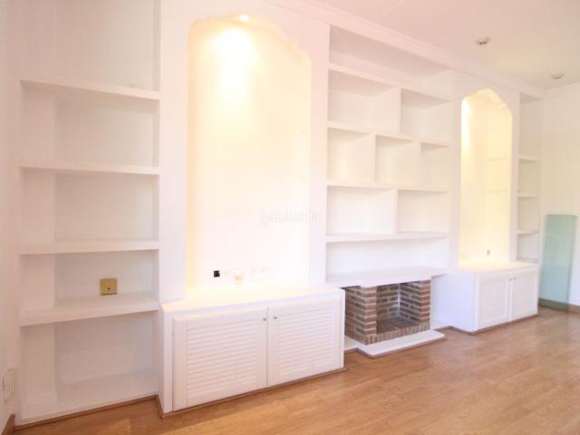 Piso en venta en Olesa de Montserrat. FANTÁSTICO PISO DE 3 HABITACIONES CON ASCENSOR, LISTO PARA ENTRAR A VIVIR EN LA ZONA DEL ESTATUT DE OLESA DE MONTSERRAT. Pisos Olesa de.
