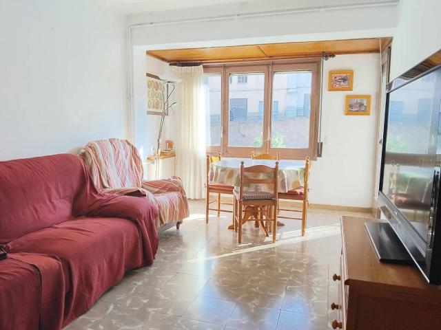 Piso en Venta en Oliana