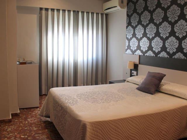 Piso en venta en Oliva, Valencia Costa Valencia