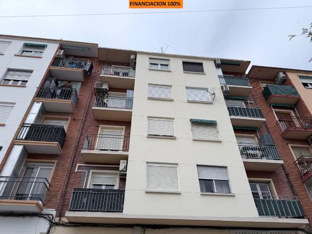 Piso en Venta en Oliver