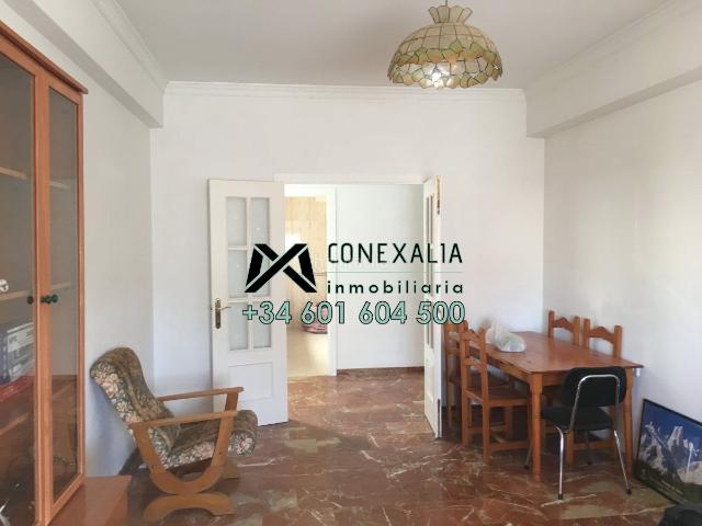 Piso en venta en Olvera. Piso en venta en Olvera, 2 dormitorios. Pisos.