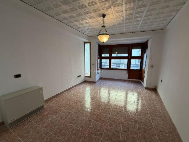 Piso en venta en Onda. ESTRENA PISO POR SOLO 100.000!. Pisos.