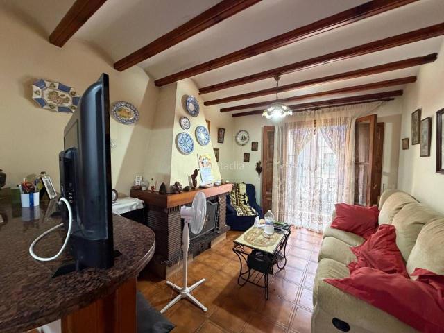 Piso en venta en Onda. Venta de piso amplio de 5 habitaciones en Onda. Pisos.