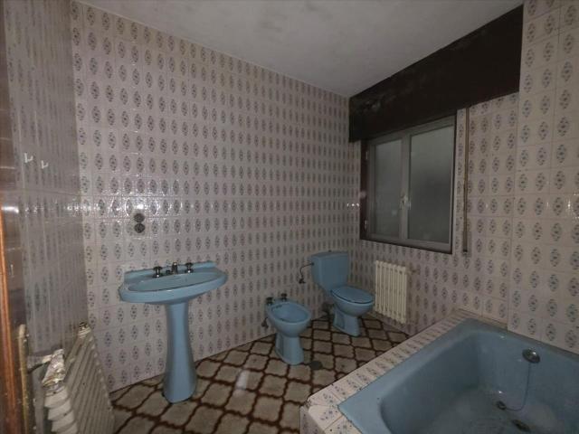 Piso en venta en Ordes, A Coruña en Calle Dos Lagartos