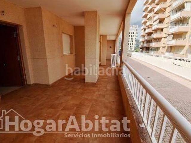 Piso en venta en Oropesa del Mar, Playa Morros de Gos. A ESTRENAR! EN PRIMERA LÍNEA DE PLAYA, CON VISTAS AL MAR, PISCINA Y PARKING OPCIONAL. Pisos Oropesa del.