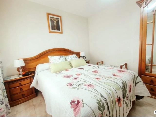 Piso en venta en Ortigueira. Al lado del mar y en ortigueira pueblo. Pisos.