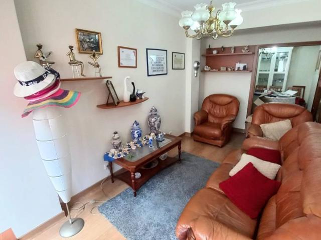 Piso en Venta en Os Mallos