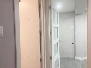 Piso en Venta en Os Mallos