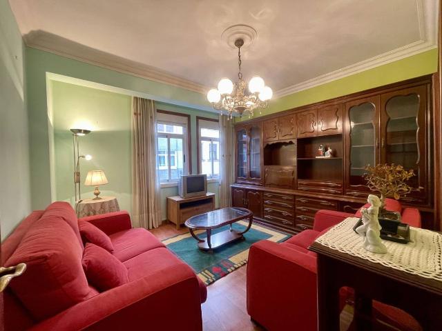 Piso en Venta en Os Mallos