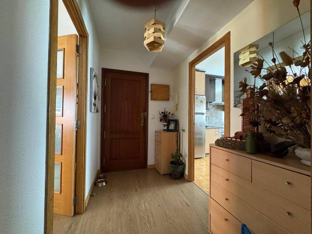 Piso en Venta en Oseiro