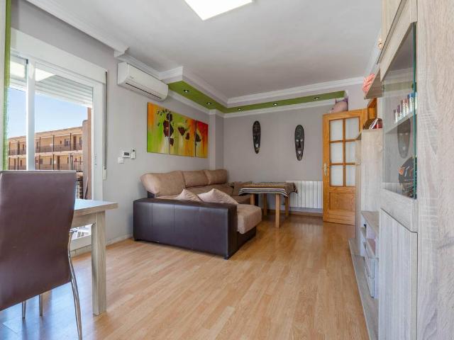 Piso en Venta en Santa Adela Parque Leyva Loro