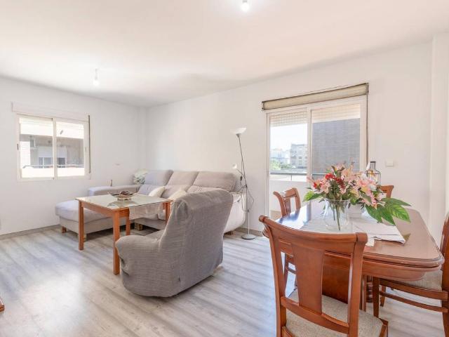 Piso en Venta en Atarfe