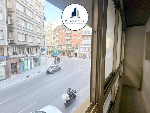 Piso en Venta en Avda de Madrid Pº de la Estación