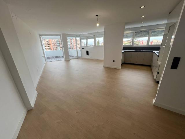 Piso en Venta en Avda de Madrid Pº de la Estación