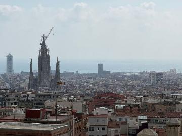 Piso en venta en avenida Can Baro, Barcelona, de 88 m² 3 habitaciones por 240.000