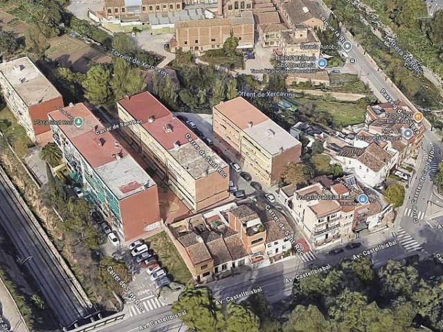 Piso en venta en avenida Can Fatjó, Rubí, de 75 m² 2 habitaciones por 101.000
