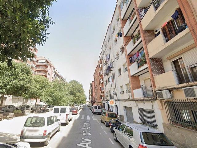 Piso en venta en avenida D'amèrica, Mataró, de 75 m² 3 habitaciones por 80.450