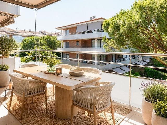 Piso en venta en avenida D'europa, Gavà, de 67 m² 2 habitaciones por 650.000