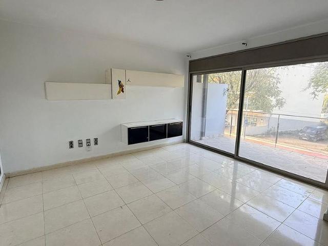 Piso en venta en avenida D'europa, Llançà, de 105 m² 3 habitaciones por 209.950