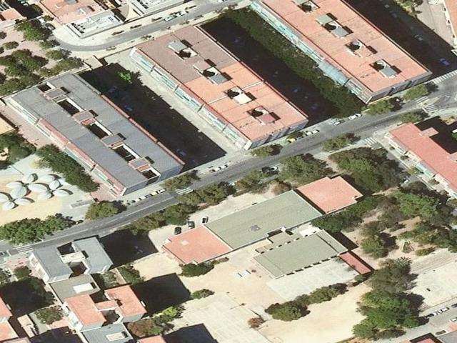 Piso en venta en avenida De Can Serra, Hospitalet de Llobregat, L´, de 64 m² 3 habitaciones por 193.800