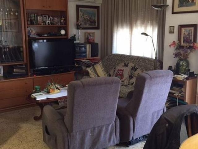 Piso en venta en avenida De Francesc Macià, Vilanova i La Geltrú, de 95 m² 4 habitaciones por 210.000