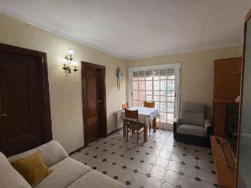 Piso en venta en avenida De Josep Tarradellas i Joan, Hospitalet de Llobregat, L´, de 66 m² 3 habitaciones por 264.000