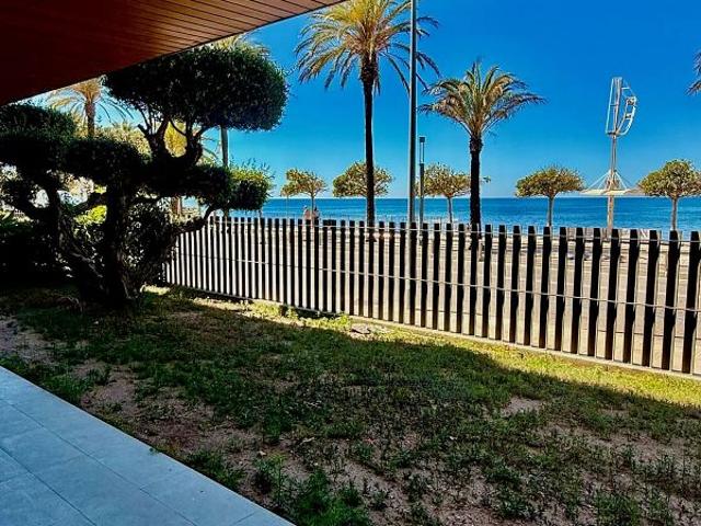 Piso en venta en avenida De la Diputació, Cambrils, de 105 m² 3 habitaciones por 690.000