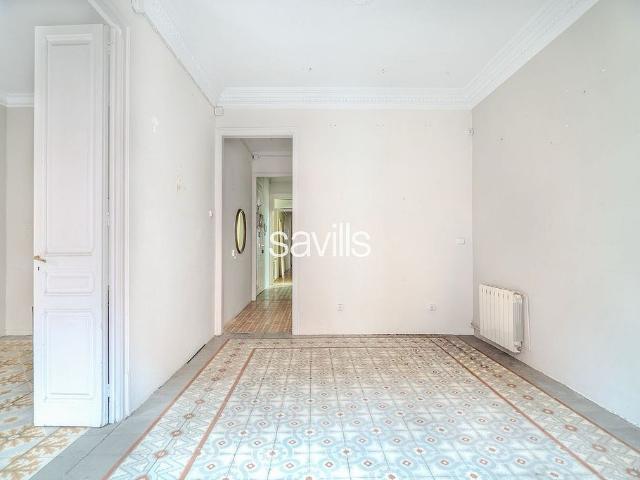 Piso en venta en avenida De la República Argentina, Barcelona, de 104 m² 4 habitaciones por 490.000