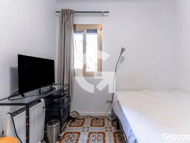 Piso en venta en avenida De L'electricitat, Hospitalet de Llobregat, L´, de 56 m² 3 habitaciones por 249.000