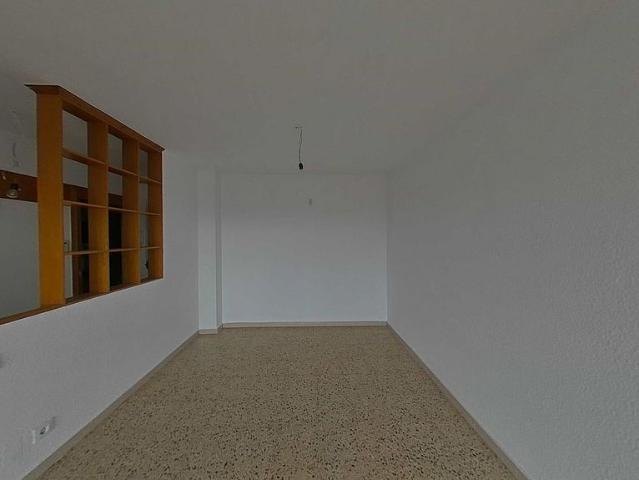 Piso en venta en avenida De Lluís Companys, Sabadell, de 94 m² 4 habitaciones por 248.000