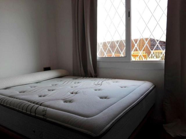 Piso en venta en avenida De Madrid, Barcelona, de 30 m² 1 habitación por 320.000