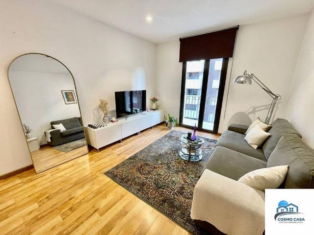 Piso en venta en avenida De Prat de la Riba, Tarragona, de 81 m² 3 habitaciones por 312.000