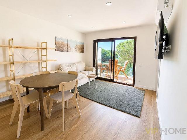 Piso en venta en avenida Del Cavall Bernat, Castell Platja d´Aro, de 76 m² 3 habitaciones por 359.000