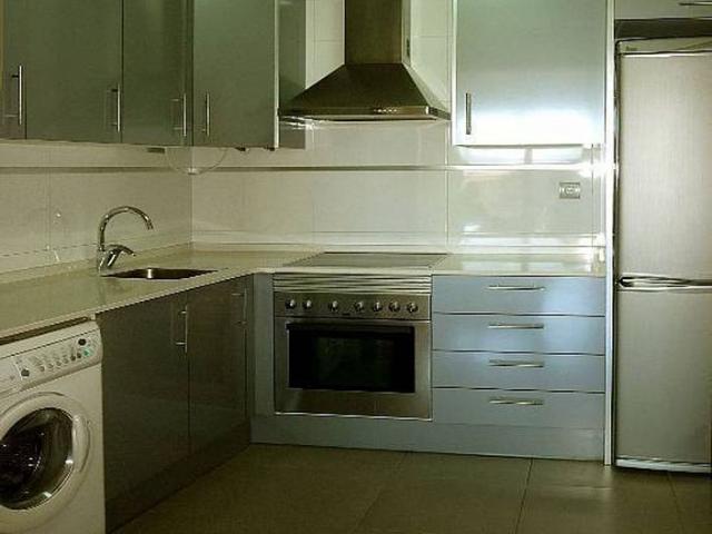 Piso en venta en avenida Dels Països Catalans, Reus, de 50 m² 1 habitación por 129.000