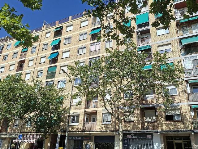 Piso en venta en avenida Dels Països Catalans, Reus, de 88 m² 3 habitaciones por 125.000