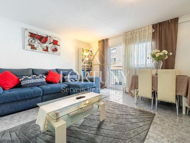 Piso en venta en avenida Dels Països Catalans, Reus, de 92 m² 3 habitaciones por 192.500
