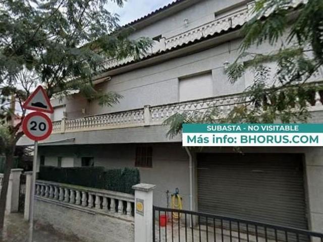 Piso en venta en avenida D'espanya, Parets del Vallès, de 65 m² 2 habitaciones por 157.300