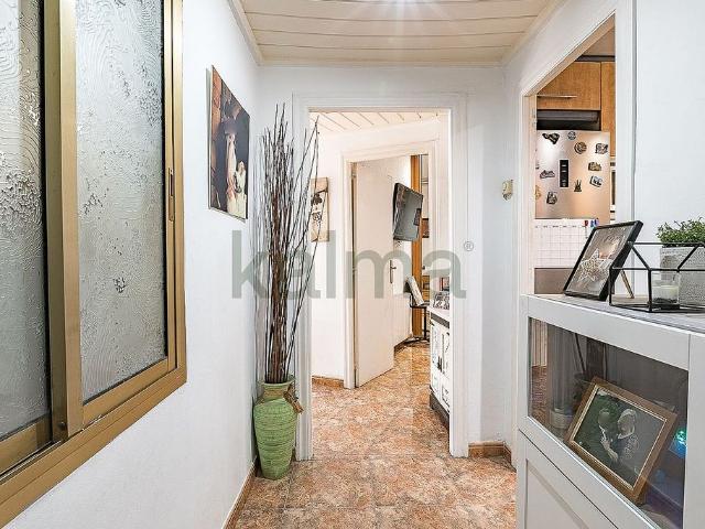 Piso en venta en avenida Diagonal, Barcelona, de 75 m² 3 habitaciones por 260.274