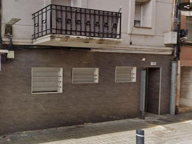 Piso en venta en calle De L'estrella, Hospitalet de Llobregat, L´, de 100 m² 3 habitaciones por 250.000