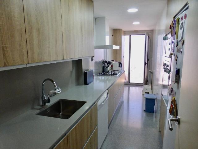 Piso en venta en avenida Lluís Companys, Sant Fruitós de Bages, de 80 m² 3 habitaciones por 187.100