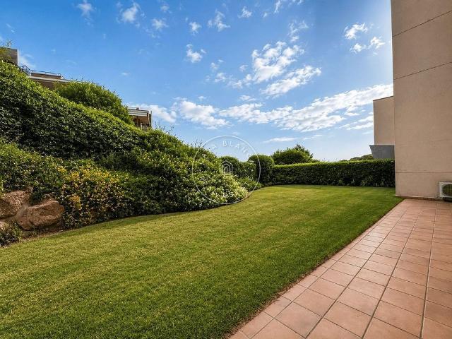 Piso en venta en avenida Sa Boadella, Lloret de Mar, de 80 m² 3 habitaciones por 500.000