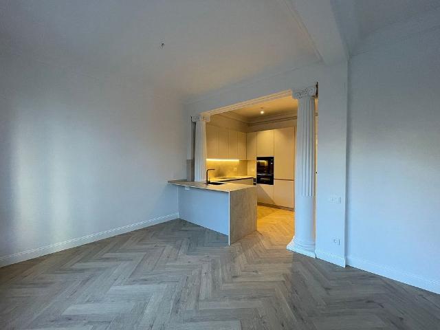 Piso en venta en avenida Sarria, Barcelona, de 68 m² 3 habitaciones por 635.000