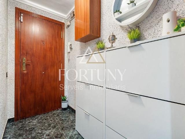 Piso en venta en avenida Dels Pins, Tarragona, de 72 m² 3 habitaciones por 89.900