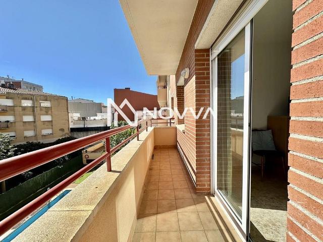 Piso en venta en avenida Puerto Rico, Pineda de Mar, de 70 m² 3 habitaciones por 289.000