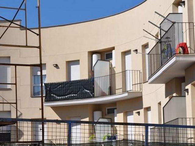 Piso en venta en avenida Puig Negre, Forallac, de 69 m² 2 habitaciones por 85.000