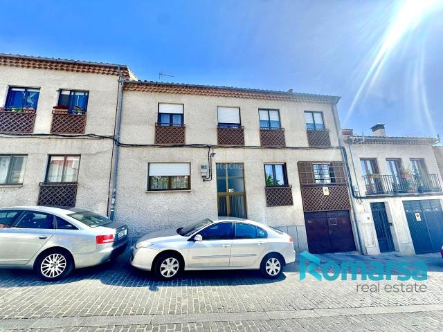 Piso en venta en Ávila, Murallas. Pisos.