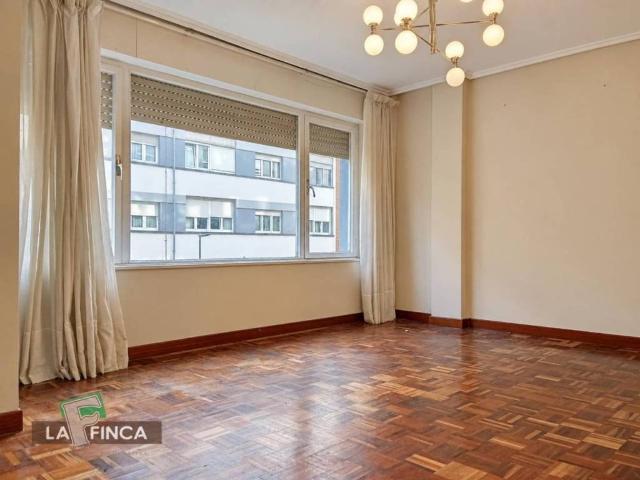 Piso en Venta en Avilés