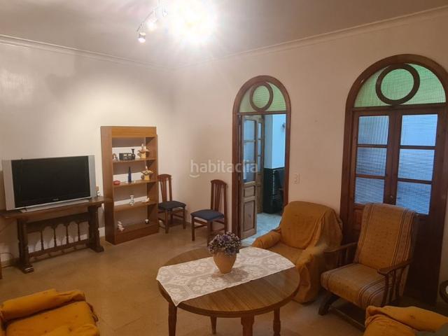 Piso en venta en Azuaga. Vivienda en planta alta, en calle céntrica de Azuaga. Pisos.
